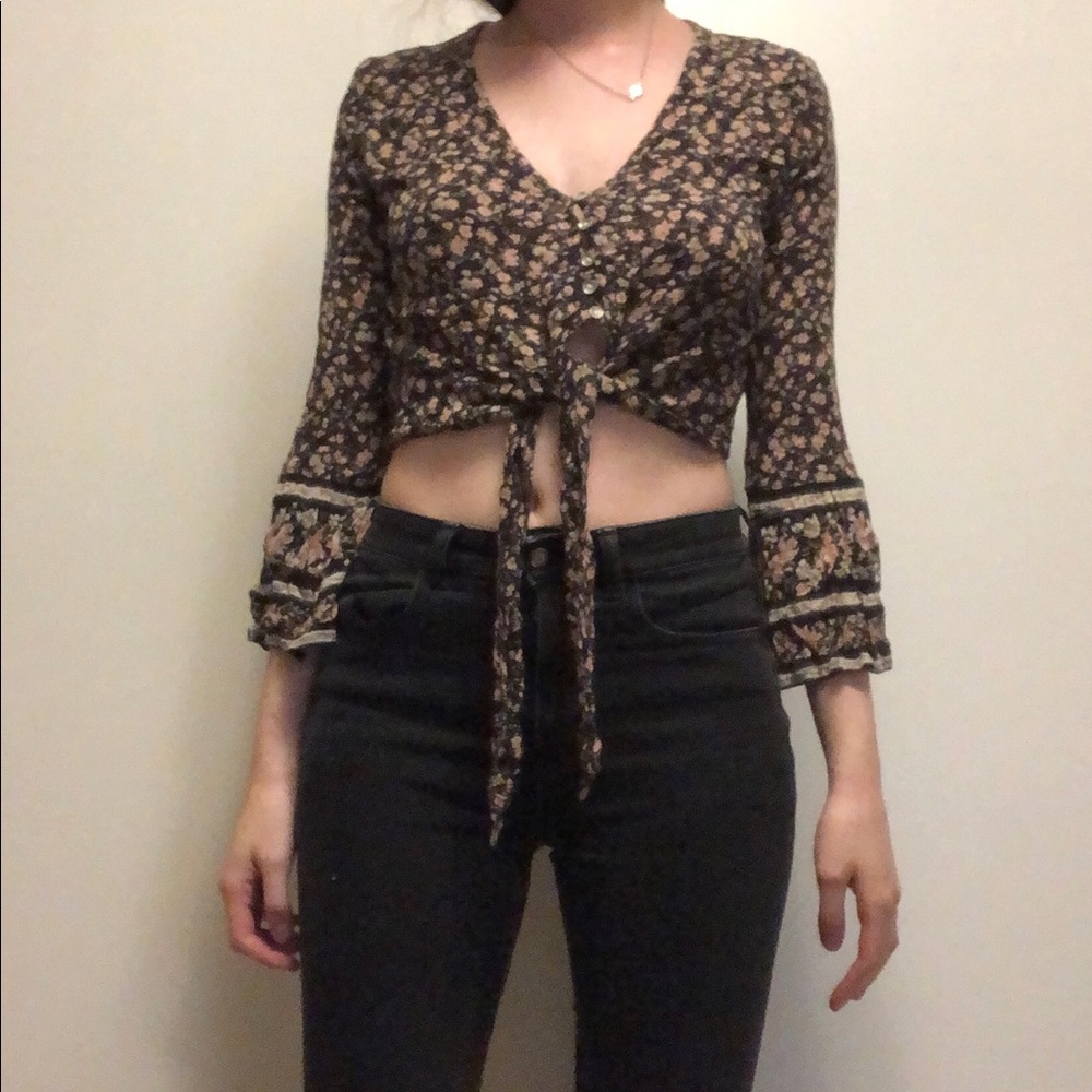 @cropped blouse